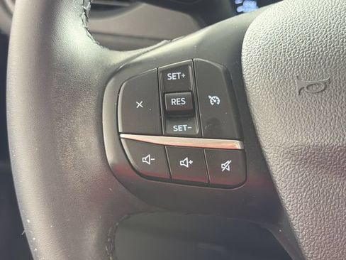 Used 2022 Ford Escape SE w/ SE Sport Appearance Package FWD image 10