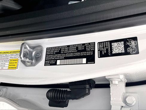 New 2026 Volvo EX30 Plus w/ Protection Package Premier AWD/4WD image 26