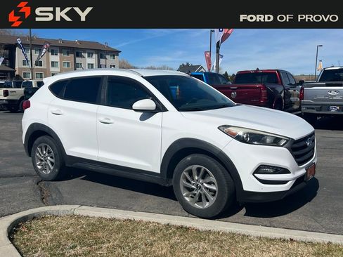 Used 2016 Hyundai Tucson SE w/ Option Group 02 FWD image 6
