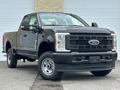 New 2026 Ford F250 4x4 SuperCab Super Duty image 2