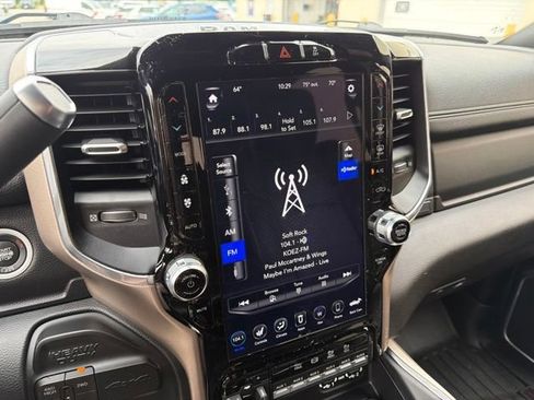 Used 2019 RAM 2500 Laramie w/ Night Edition AWD/4WD image 26