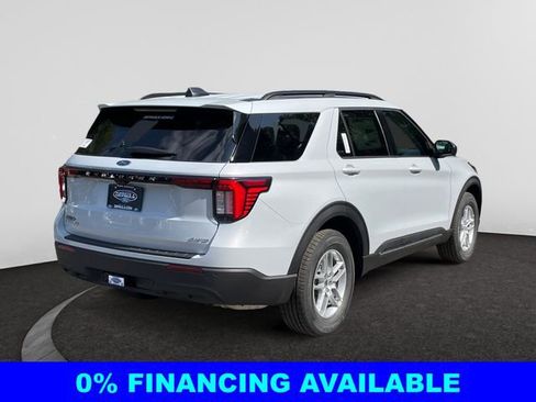 New 2025 Ford Explorer Active image 6