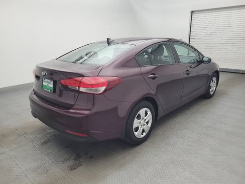 Used 2017 Kia Forte LX w/ LX Popular Package image 9