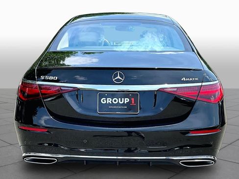 Used 2023 Mercedes-Benz S 580 4MATIC Sedan image 5