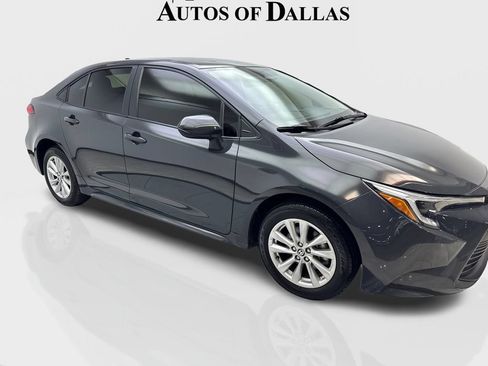 Used 2024 Toyota Corolla LE w/ LE Convenience Package FWD image 12