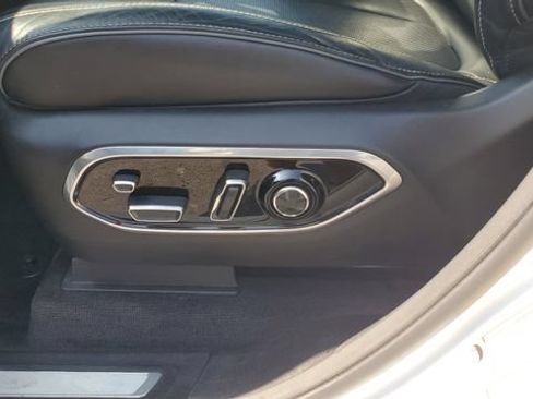 Certified 2021 Jeep Grand Cherokee L Overland w/ Luxury Tech Group IV AWD/4WD image 23