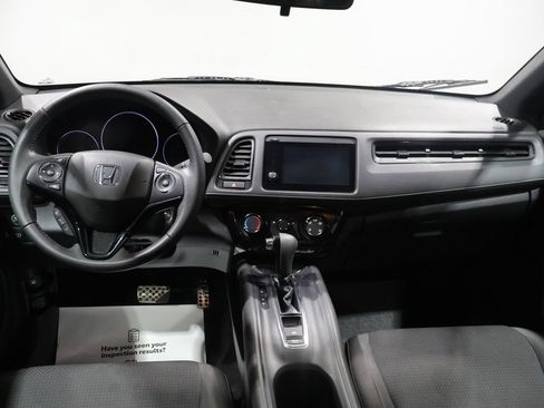 Used 2020 Honda HR-V Sport image 17