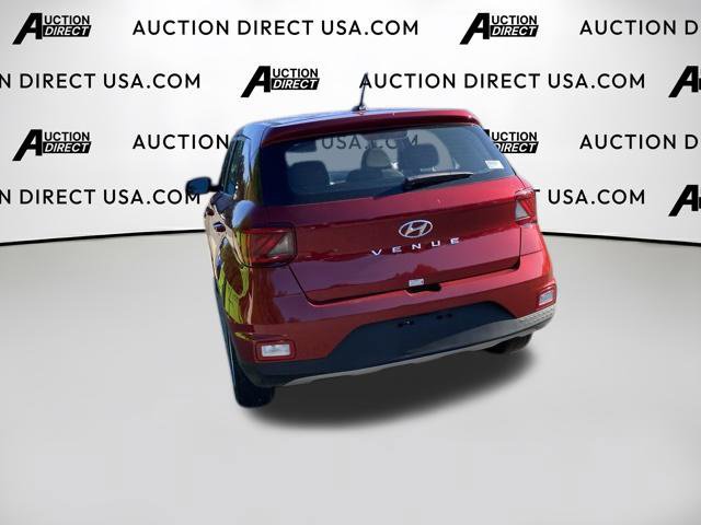 Used 2026 Hyundai Venue SE FWD image 11