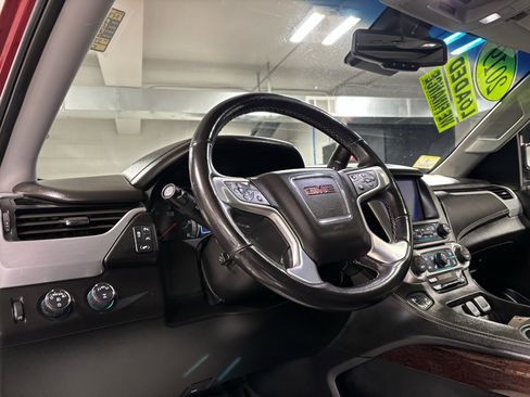 Used 2019 GMC Yukon XL SLT w/ Open Road Package image 29