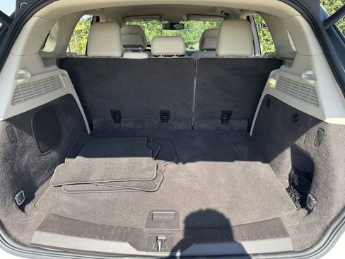 Used 2018 Lincoln MKC Select w/ Select Plus Package image 40