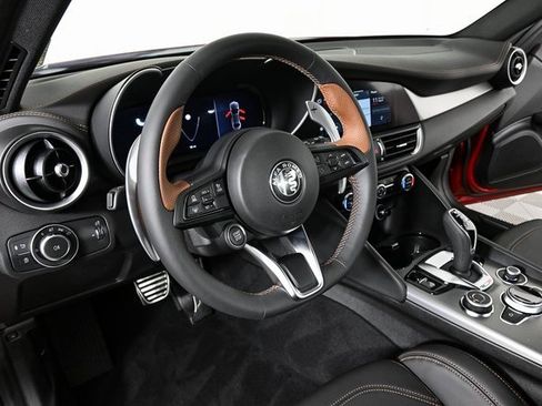 New 2025 Alfa Romeo Giulia w/ Driving Assist Package image 2