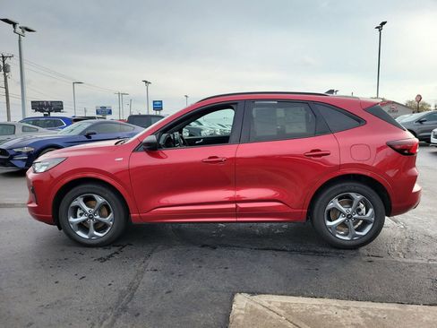 Certified 2023 Ford Escape ST-Line image 7