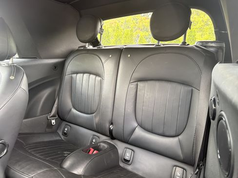 Used 2024 MINI Cooper S w/ Seaside Edition FWD image 8