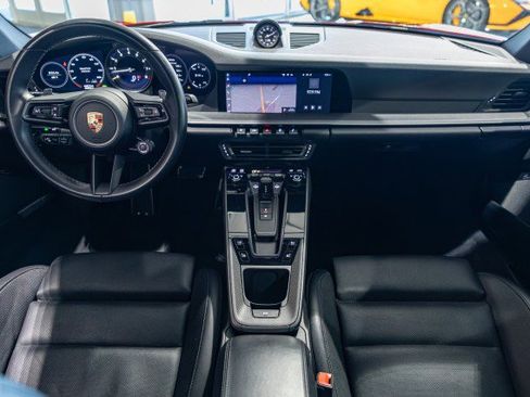 Used 2020 Porsche 911 Carrera S image 32