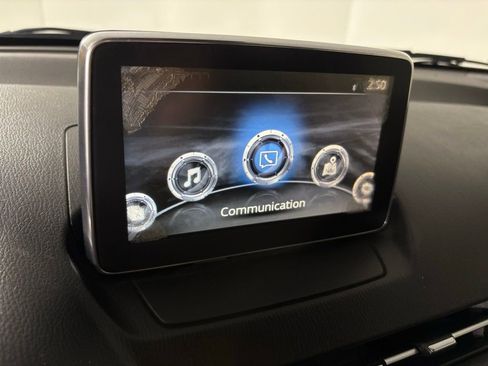 Used 2017 Toyota Yaris iA image 48