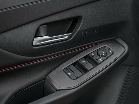 New 2026 Nissan Sentra SR image 14