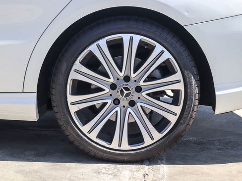 Used 2018 Mercedes-Benz CLA 250 image 8