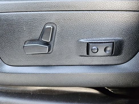 Used 2025 RAM 2500 Big Horn image 14