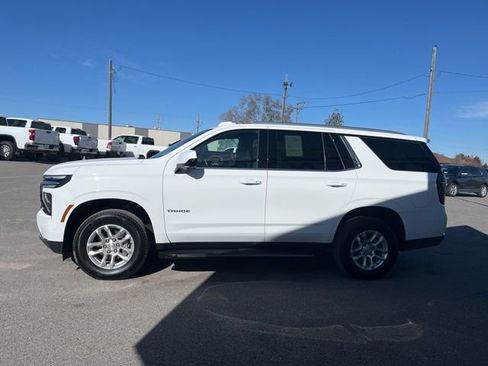 Used 2025 Chevrolet Tahoe LT AWD/4WD image 8