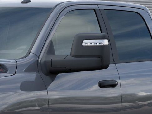 New 2026 RAM 2500 Big Horn AWD/4WD image 12