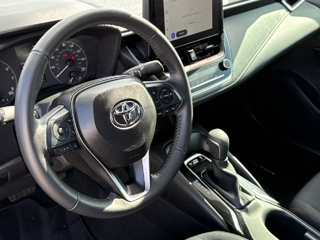 Used 2025 Toyota Corolla SE FWD image 16