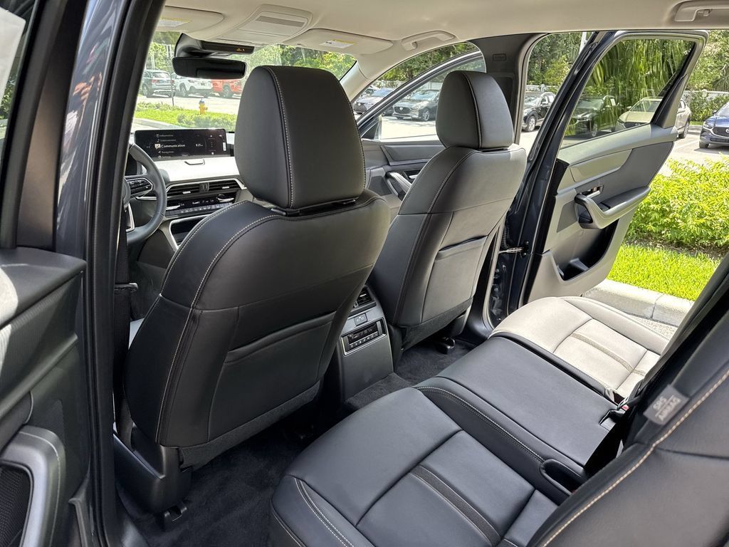 New 2026 MAZDA CX-70 SC AWD/4WD image 34