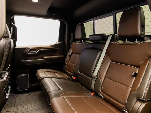 Used 2023 GMC Sierra 1500 Denali w/ Denali Reserve Package AWD/4WD image 37