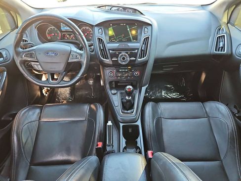 Used 2017 Ford Focus ST w/ Equipment Group 402A image 31
