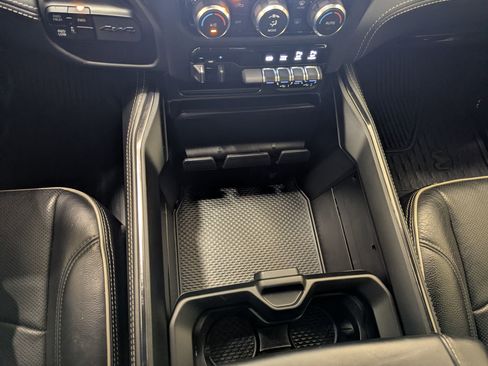 Used 2023 RAM 2500 Limited image 22