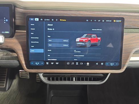 Used 2022 Rivian R1T Launch Edition image 28