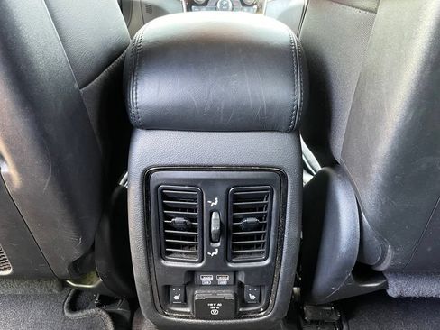 Used 2021 Jeep Grand Cherokee High Altitude AWD/4WD image 29