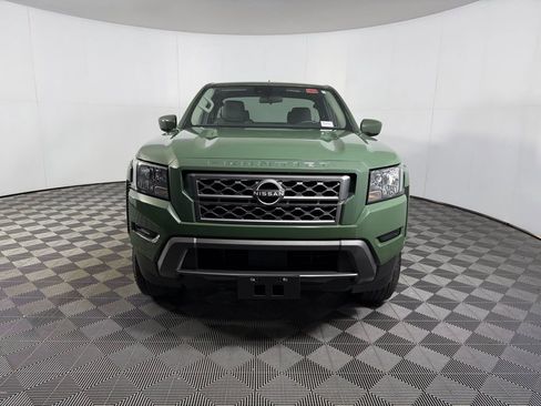 Used 2022 Nissan Frontier SV w/ Technology Package image 11