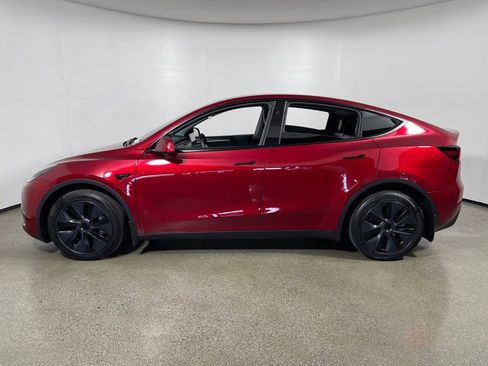 Used 2025 Tesla Model Y Long Range image 6