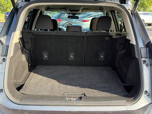 Used 2024 Nissan Rogue SV FWD image 6
