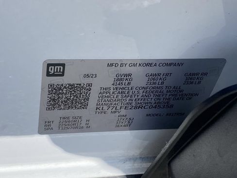 Used 2024 Chevrolet Trax LS w/ LS Convenience Package FWD image 13