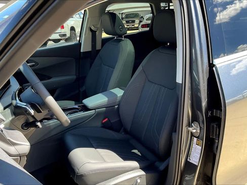 New 2026 Audi Q3 quattro 2.0T AWD/4WD image 9