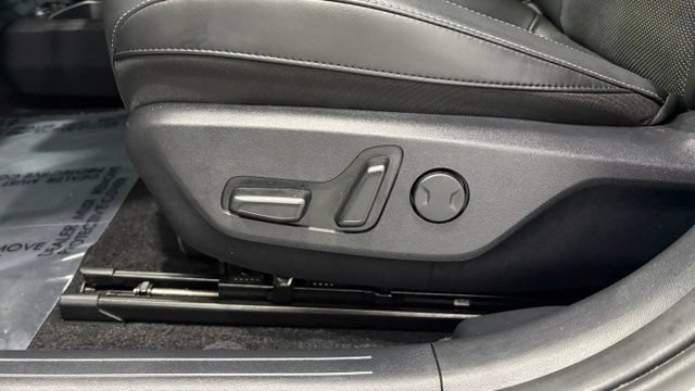 Used 2023 Kia EV6 Light RWD image 14