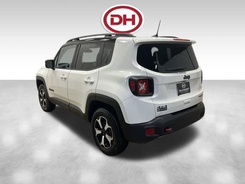 Used 2022 Jeep Renegade Trailhawk image 9
