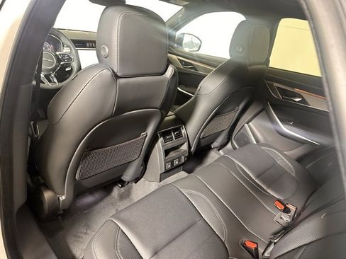 New 2026 Jaguar F-PACE R-Dynamic S image 17