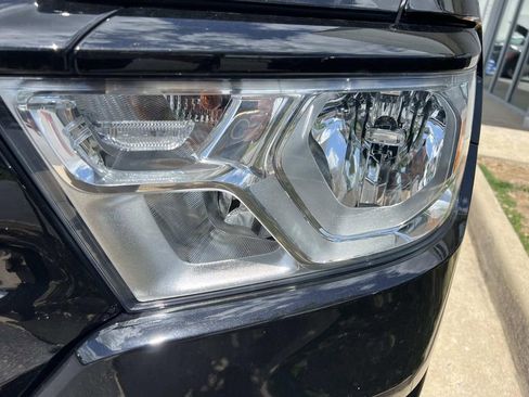 Used 2023 RAM 1500 Big Horn AWD/4WD image 3
