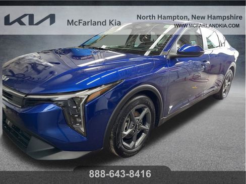 Used 2025 Kia K4 FWD image 1