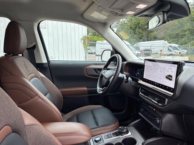 Used 2025 Ford Bronco Sport Outer Banks w/ Outer Banks Tech Package+ AWD/4WD image 22
