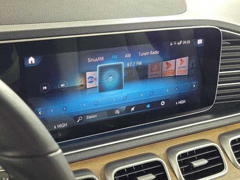 Used 2021 Mercedes-Benz GLE 350 GLE 350 4MATIC image 17