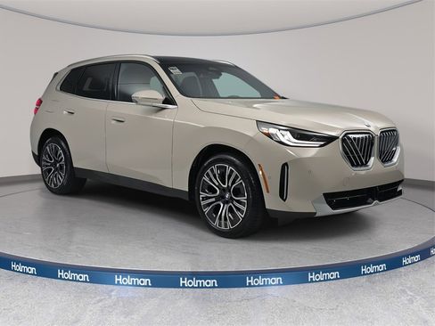 New 2026 BMW X3 xDrive30 w/ Premium Package image 3