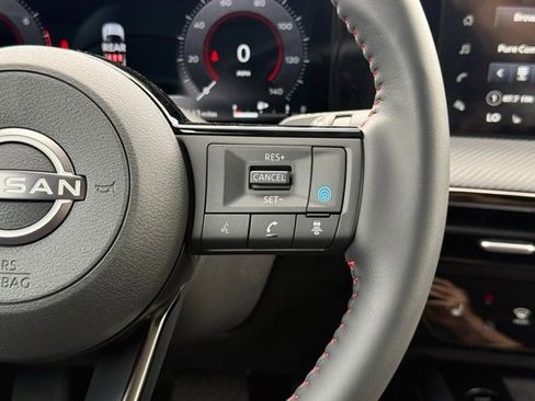 New 2025 Nissan Kicks SR w/ SR Premium Package image 22