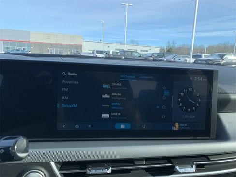 New 2026 Hyundai Sonata SEL image 17