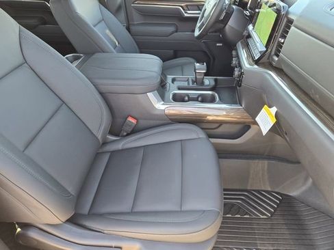 New 2026 Chevrolet Silverado 1500 LT Trail Boss w/ Convenience Package II image 12