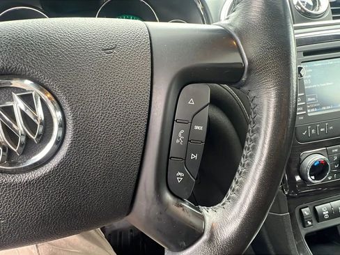 Used 2017 Buick Enclave Leather image 16