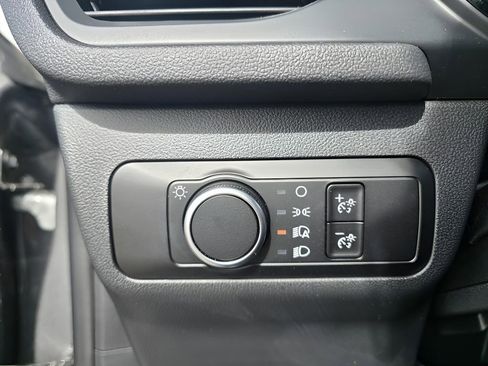 Used 2025 Ford Escape ST-Line image 18