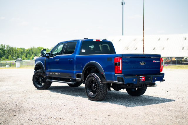 New 2026 Ford F250 Lariat w/ Black Appearance Package AWD/4WD image 17